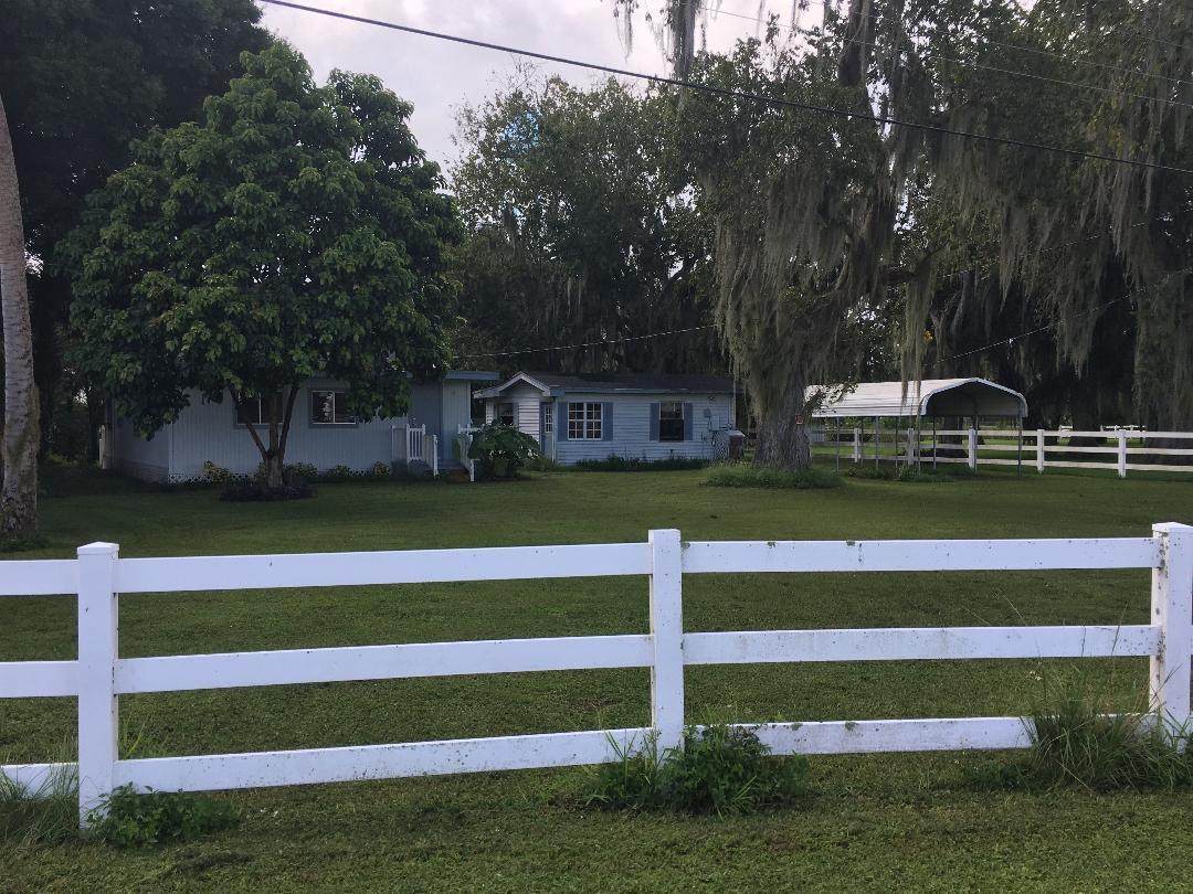 1190 Linda Road - Photo 1
