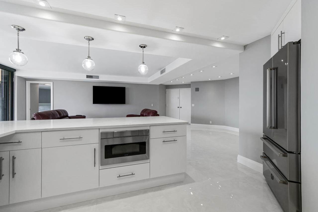 3610 Ocean Boulevard - Photo 1