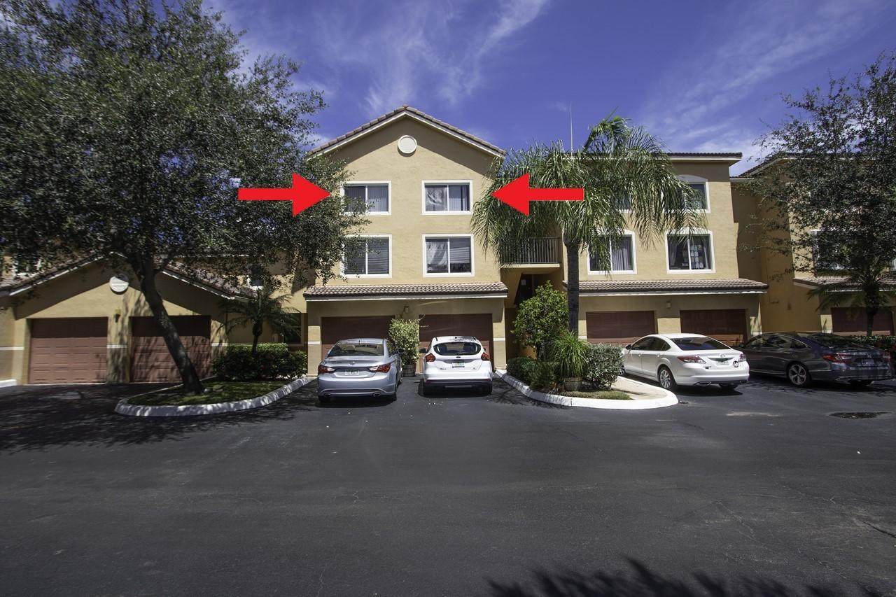 300 Scotia Drive - Photo 1