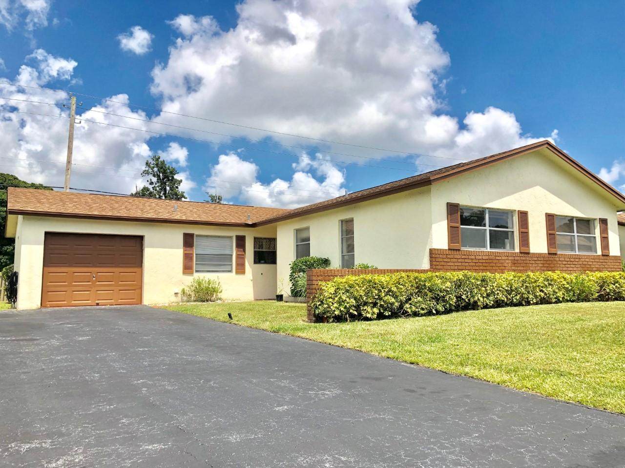 6101 Rainbow Circle - Photo 1