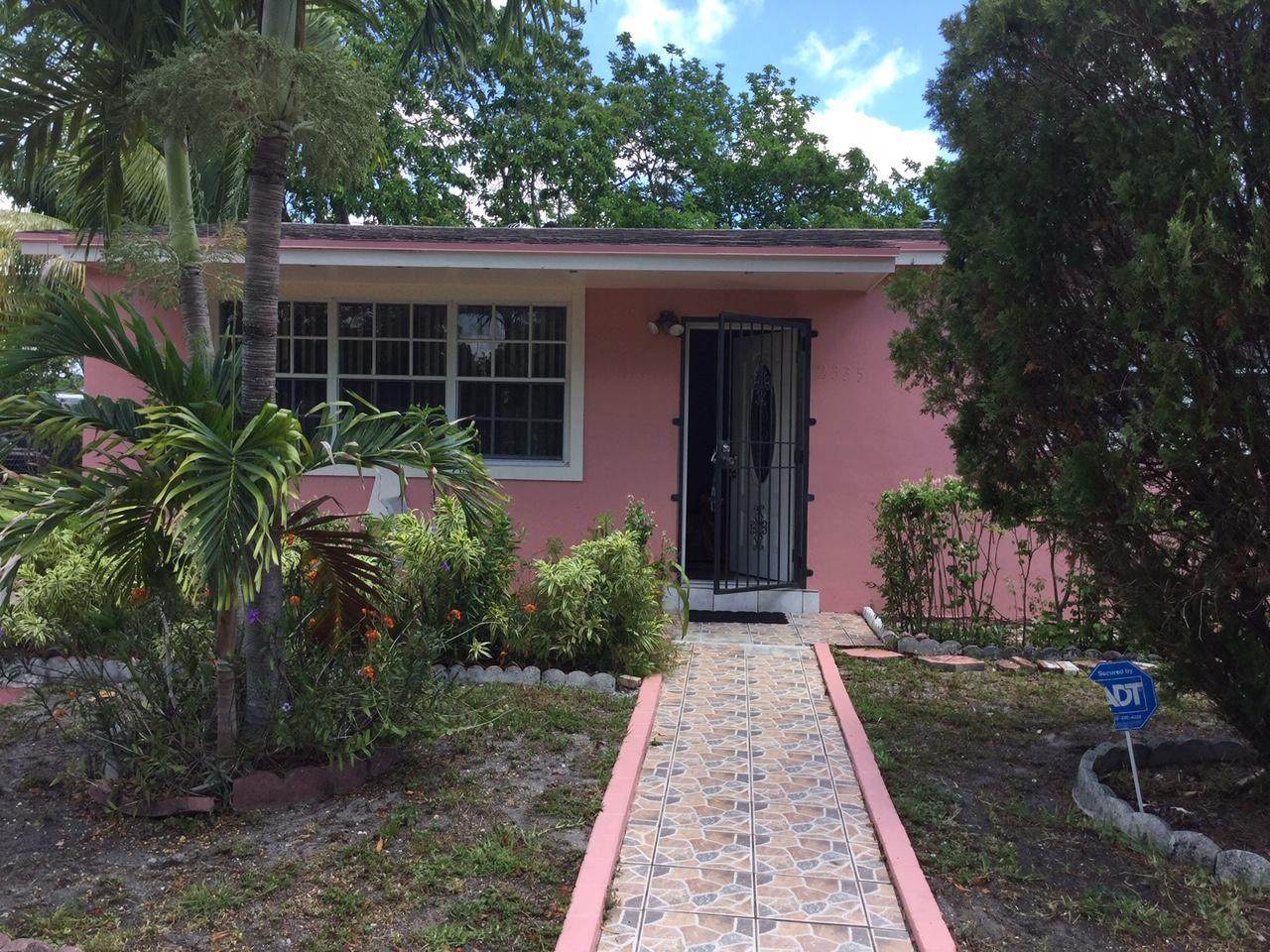 2335 207 Street - Photo 1