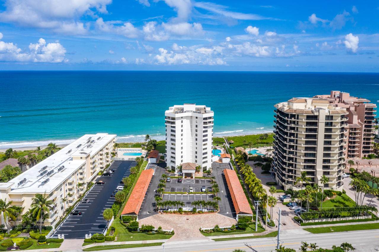 600 Ocean Drive - Photo 1