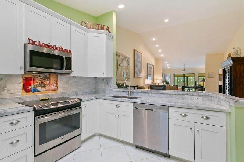 10911 Dolphin Palm Court - Photo 1