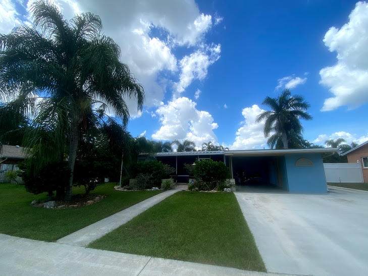 221 Poe Drive - Photo 1