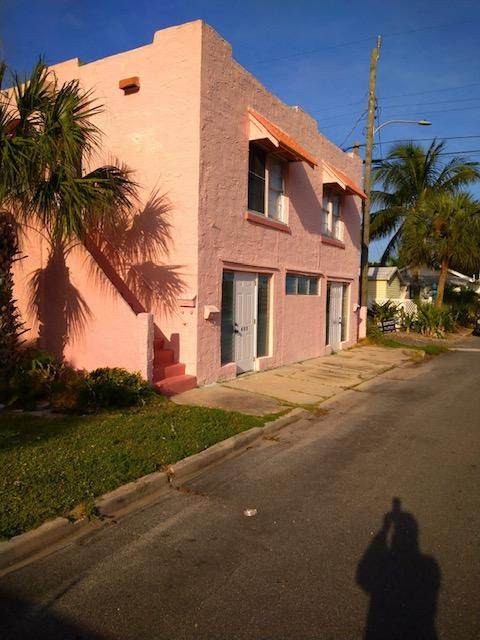 602 L Street - Photo 1