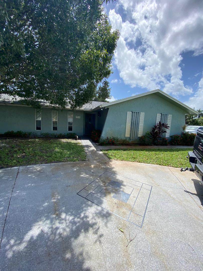 204 26th Avenue - Photo 1