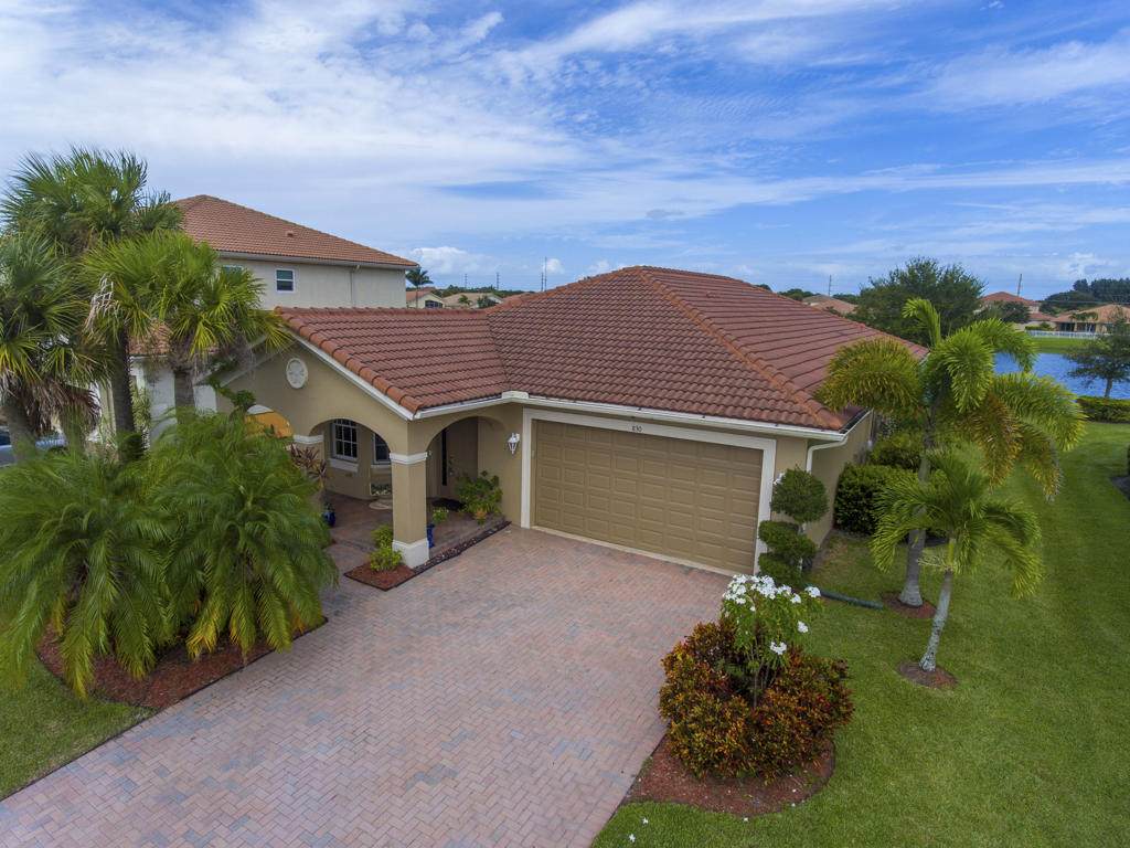 830 Bent Creek Drive - Photo 1