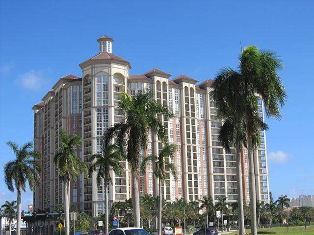 550 Okeechobee Boulevard - Photo 1
