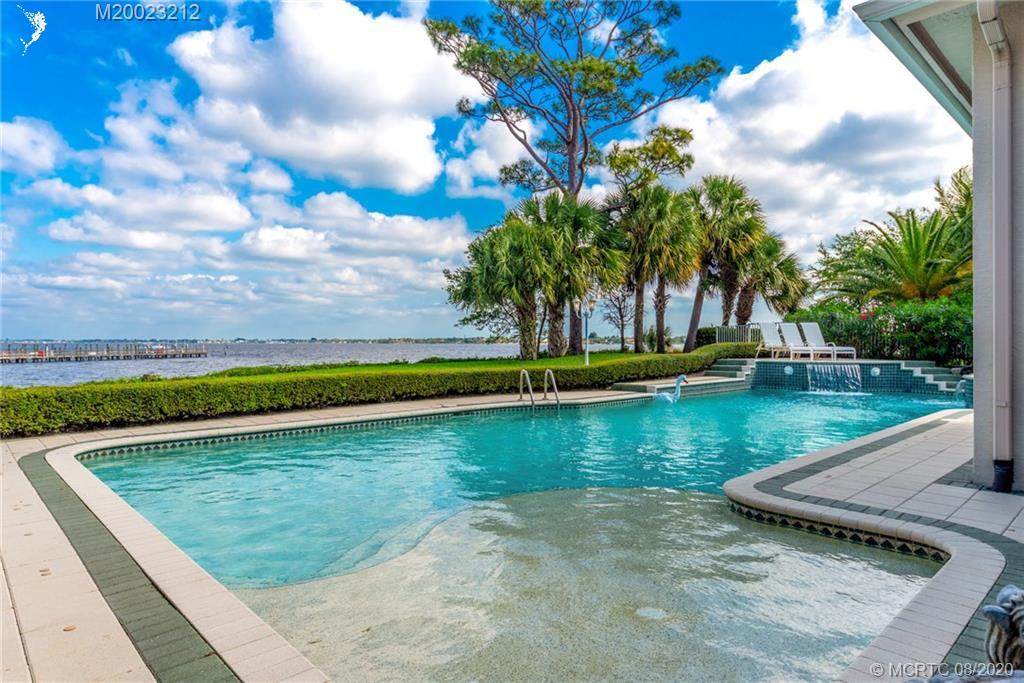 226 Palm Cove Drive - Photo 1