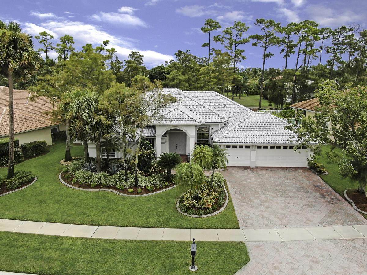 761 Cypress Green Circle - Photo 1