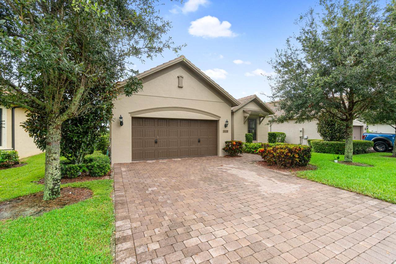 10178 Prato Street - Photo 1