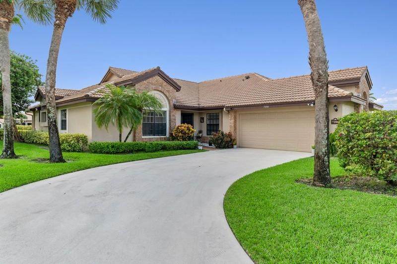 7206 Le Chalet Boulevard - Photo 1