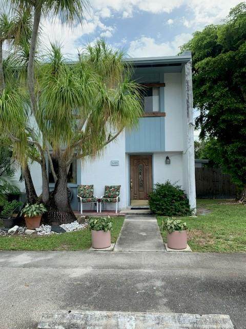3648 Pinehurst Drive - Photo 1