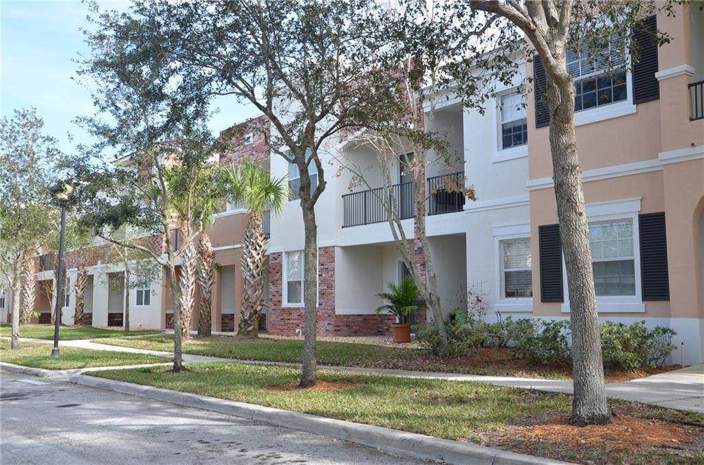 10440 Stephanie Way - Photo 1