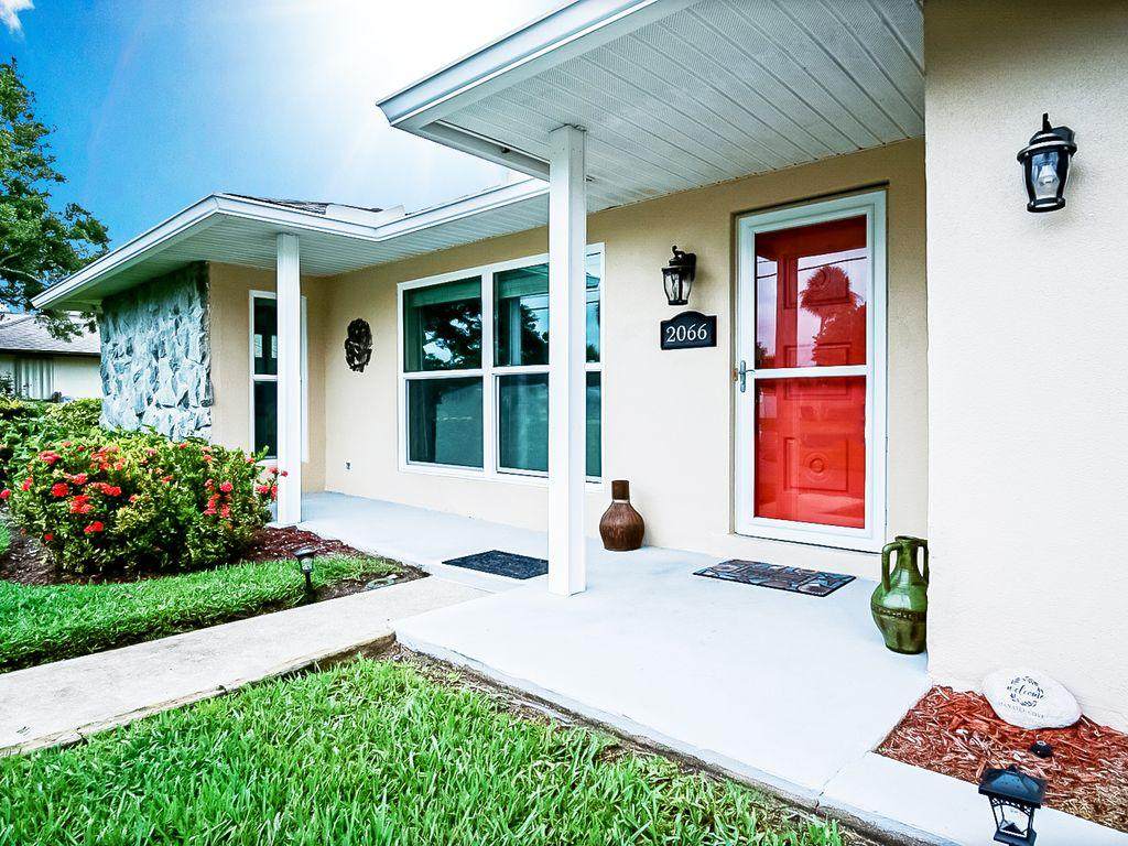 2066 5th Court - Photo 1