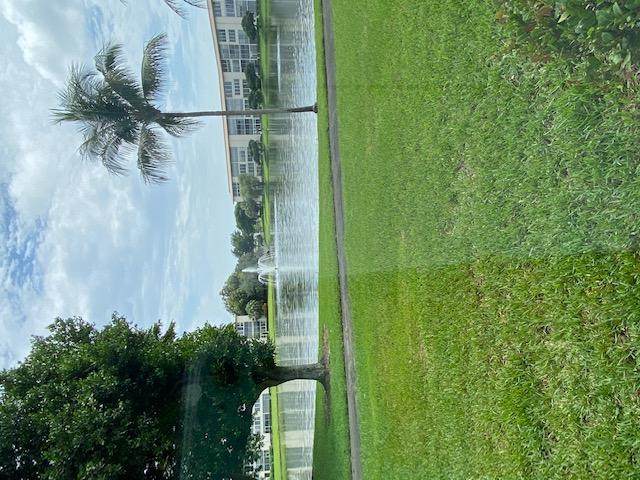 1905 Bermuda Circle - Photo 1
