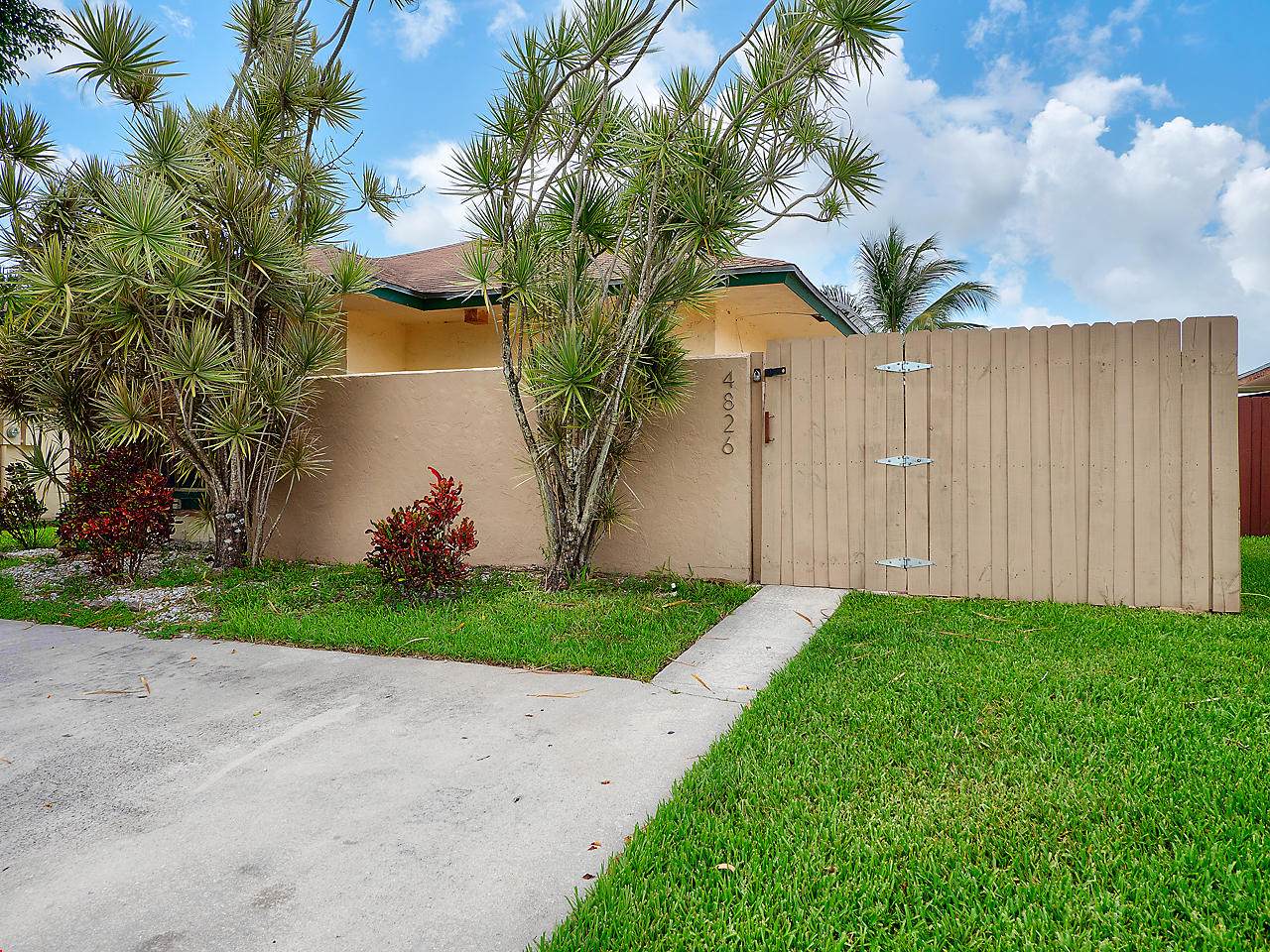 4826 Luqui Court - Photo 1