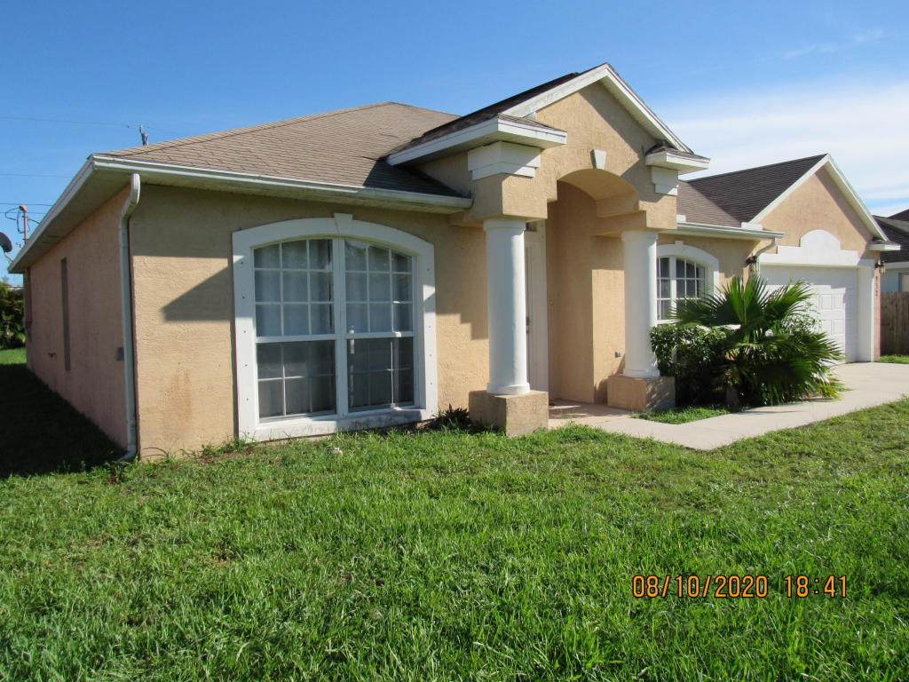 932 Mcelroy Avenue - Photo 1