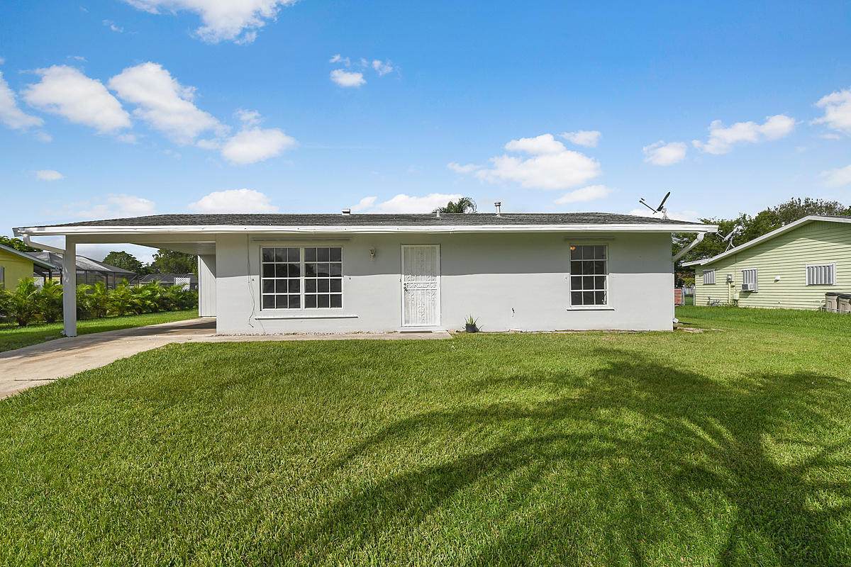 850 Goodrich Street - Photo 1