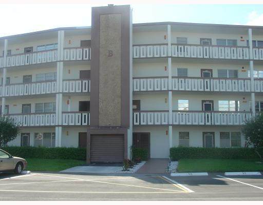 3011 Cornwall A - Photo 1