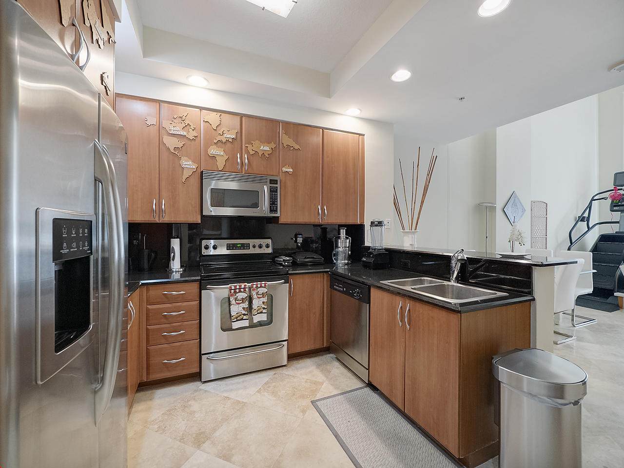 801 Olive Avenue - Photo 1