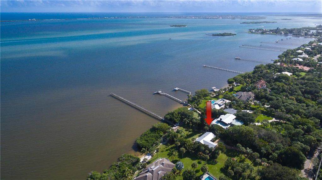 62 Sewalls Point Road - Photo 1