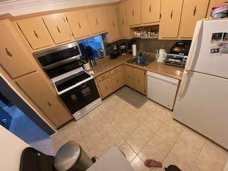 2980 Riverside Drive - Photo 1