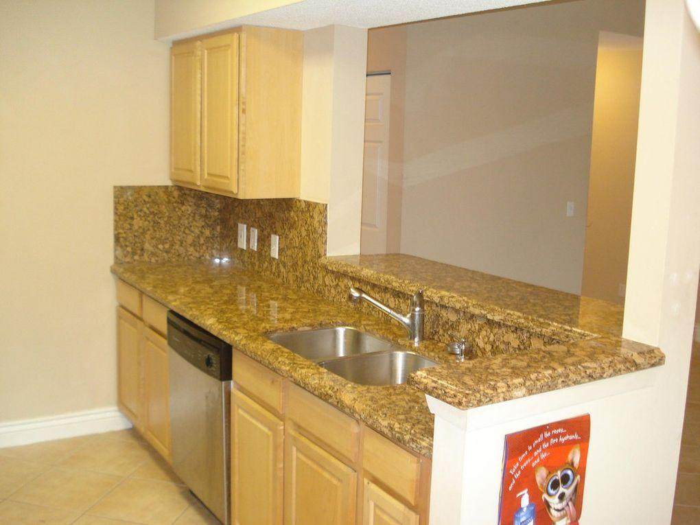815 Boynton Beach Boulevard - Photo 1