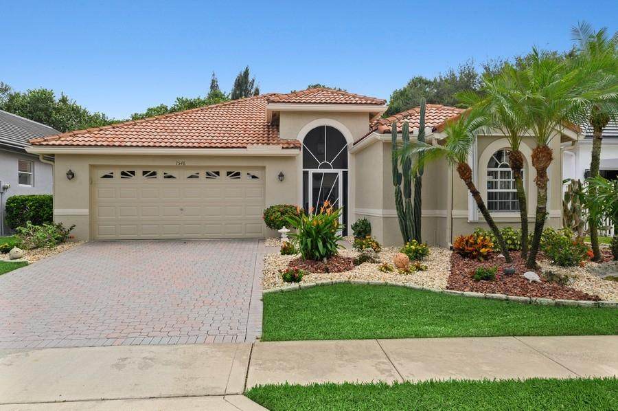7548 Charing Cross Lane - Photo 1