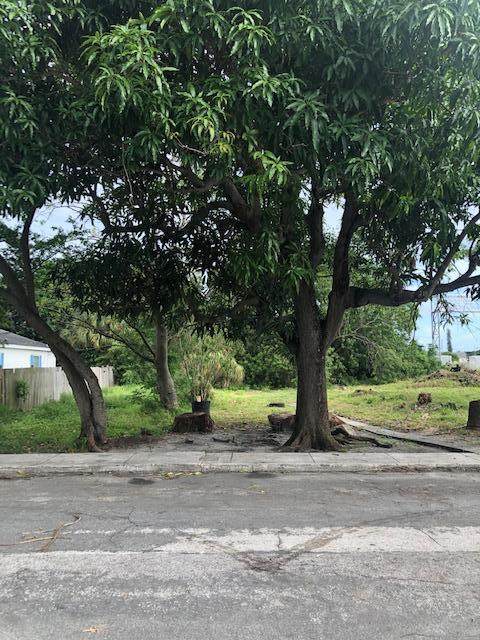 00 & 711 22nd Street - Photo 1