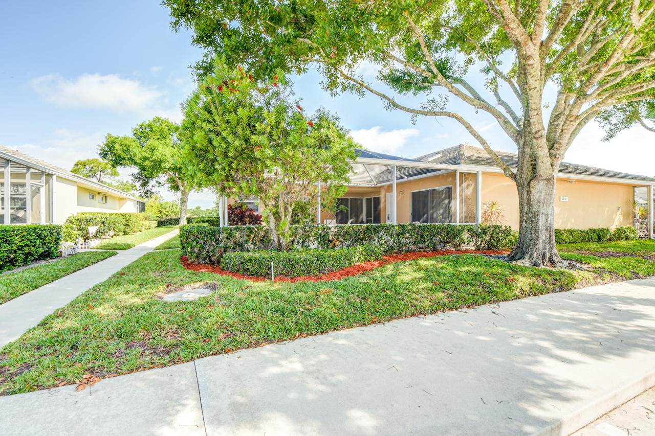 1230 Sun Terrace Circle - Photo 1