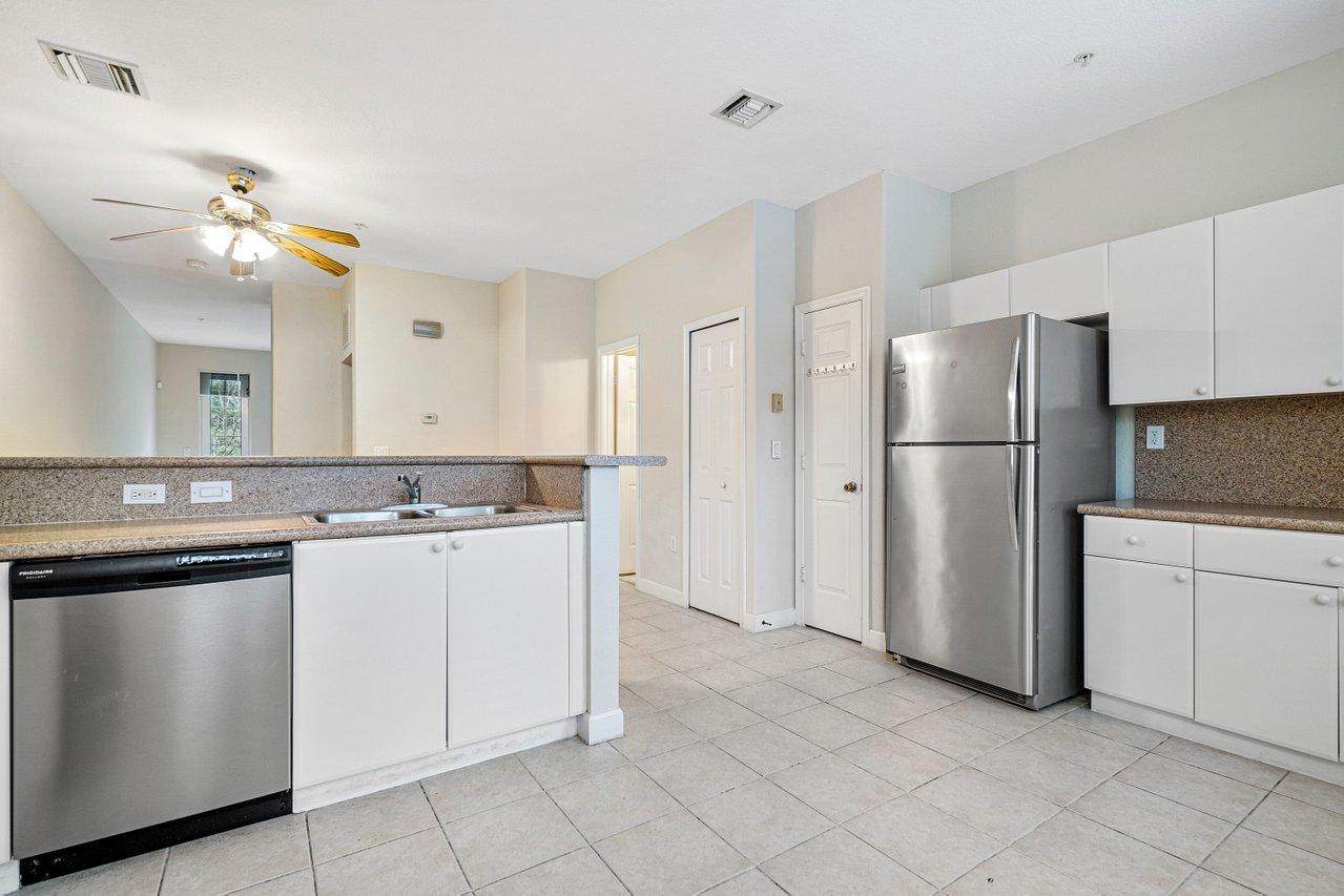 2507 Shoma Drive - Photo 1