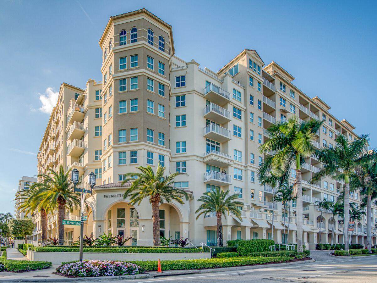 99 Mizner Boulevard - Photo 1