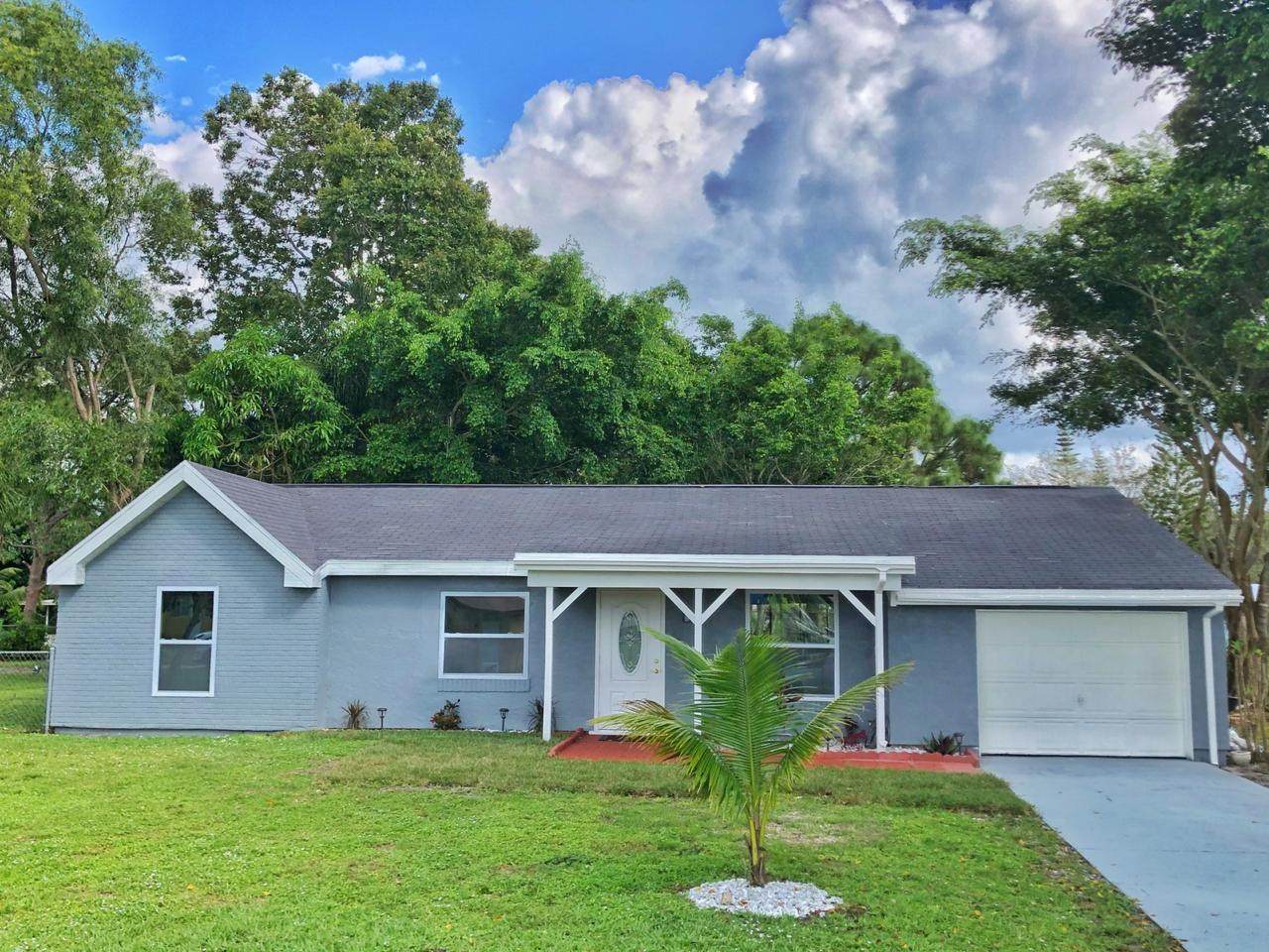 429 Bridgeport Drive - Photo 1