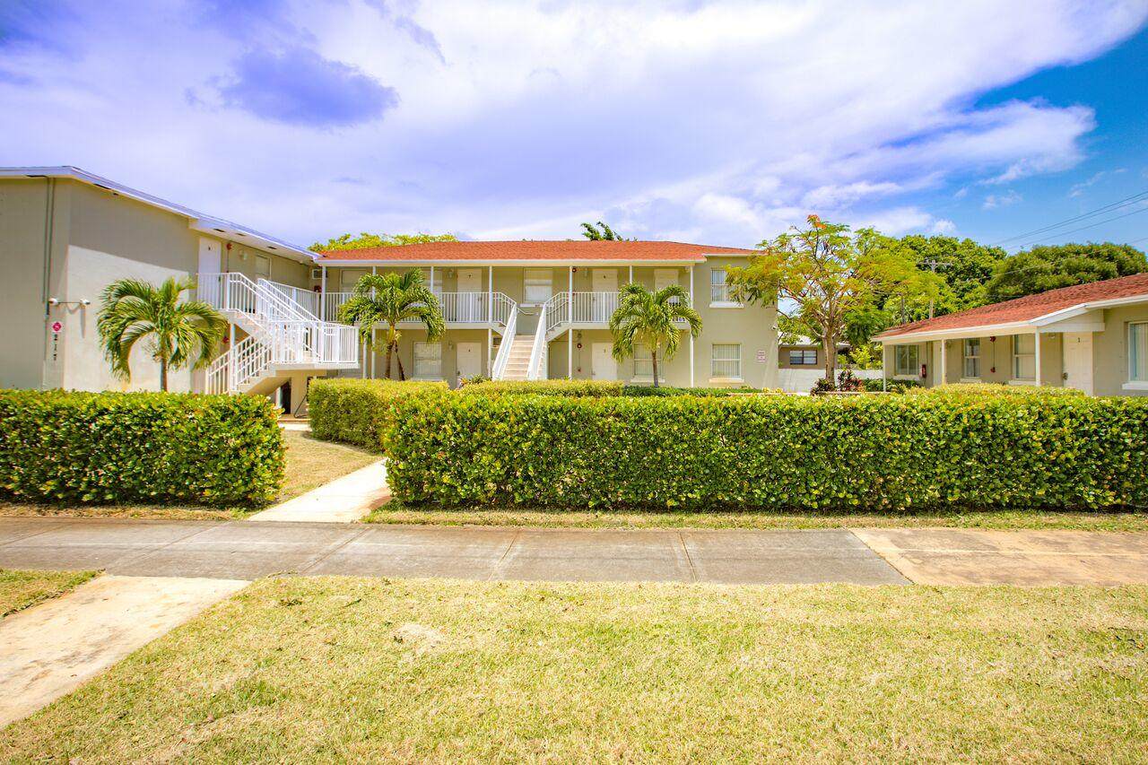 217 Butler Street - Photo 1