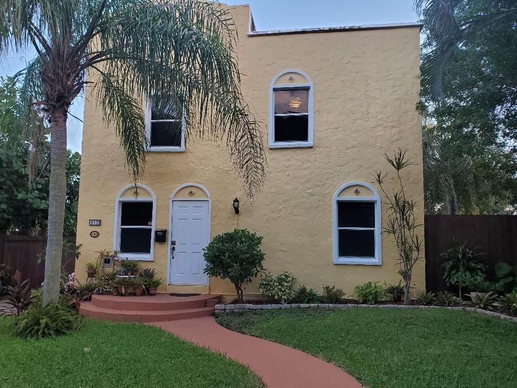 812 29th Street - Photo 1
