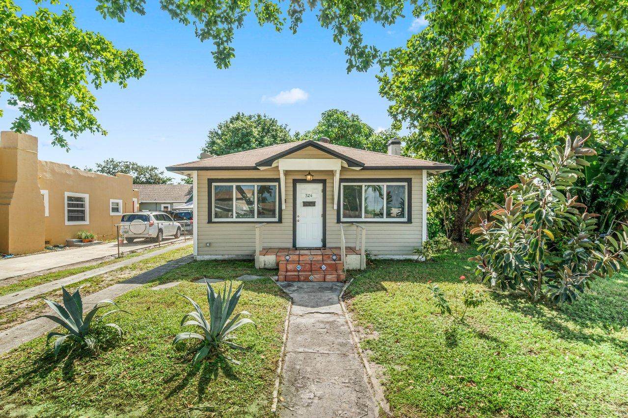 524 Colonial Road - Photo 1