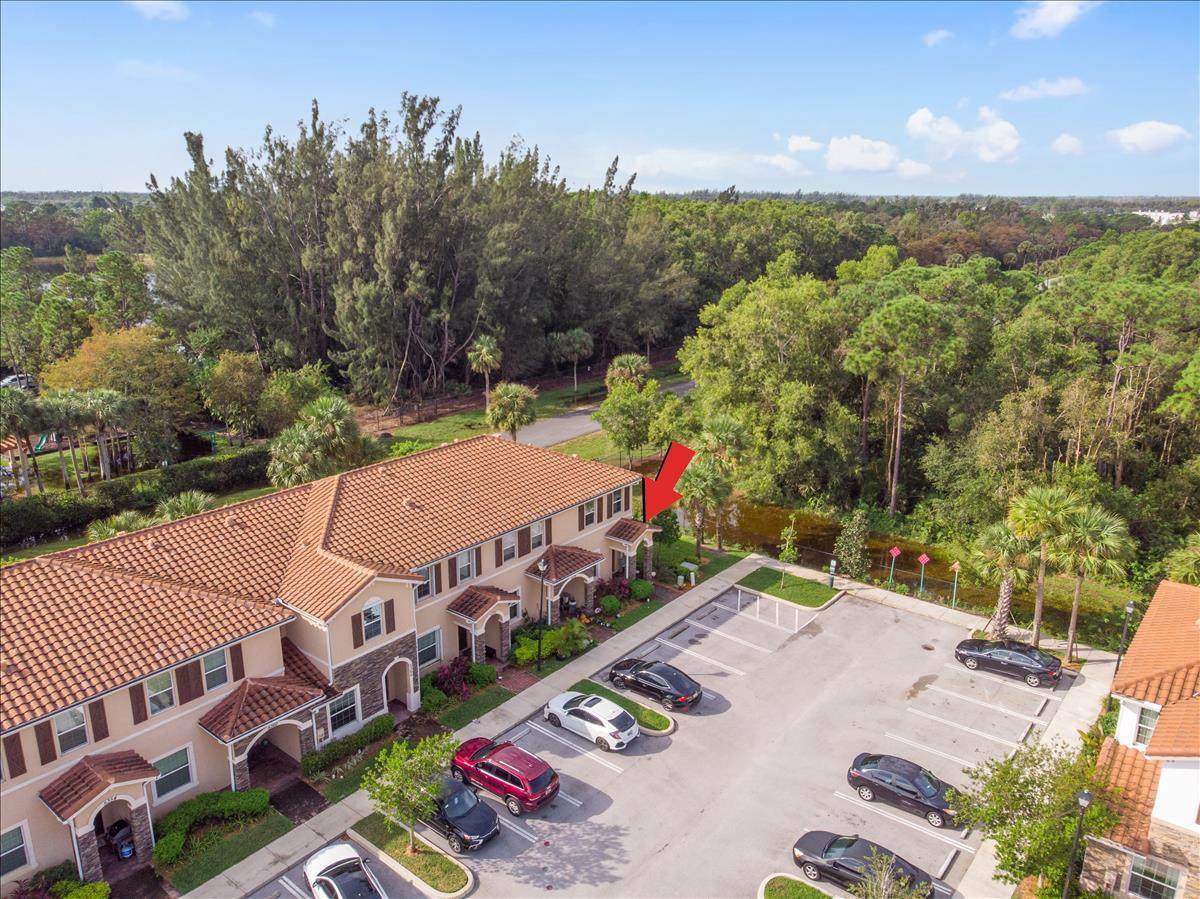 5384 Ashley River Road - Photo 1