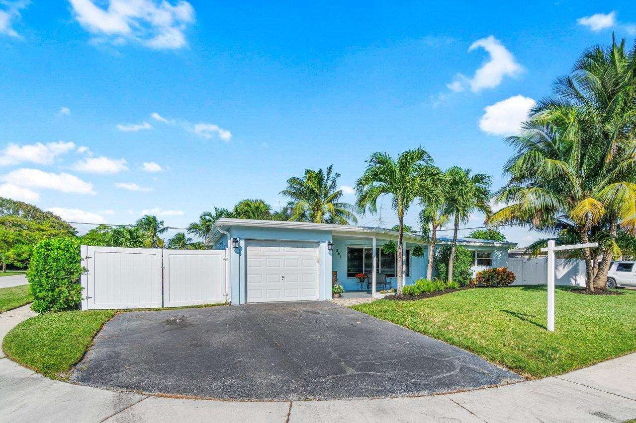 381 23rd Way - Photo 1