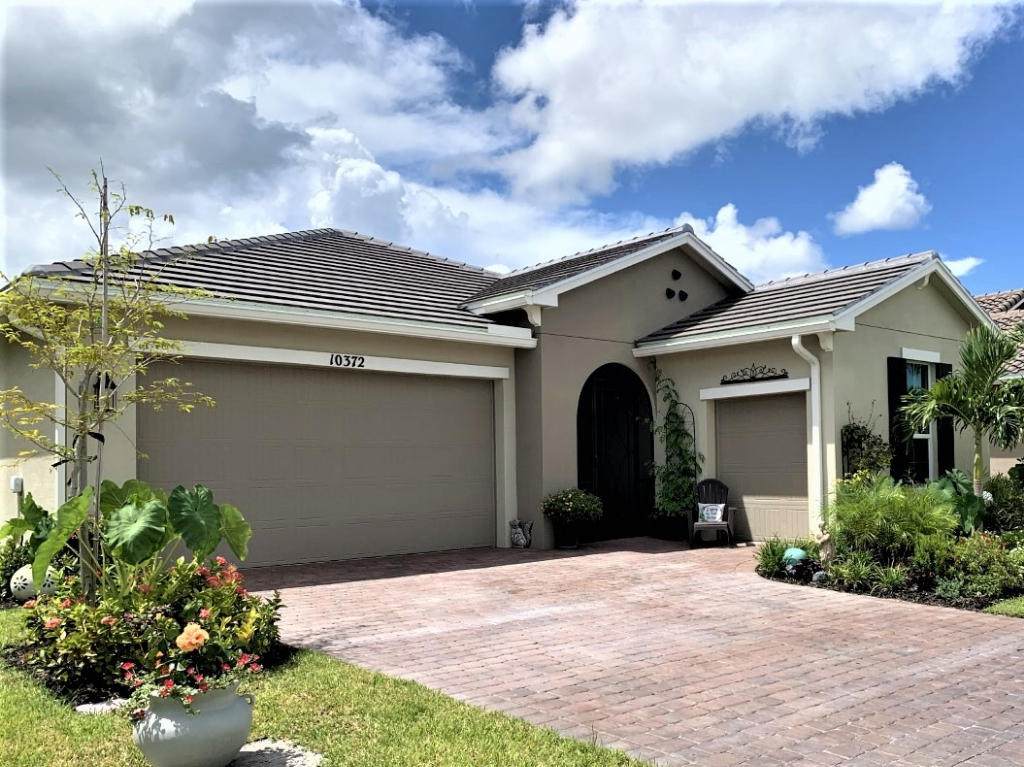 10372 Ligustrum Drive - Photo 1