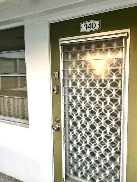 140 Newport I - Photo 1