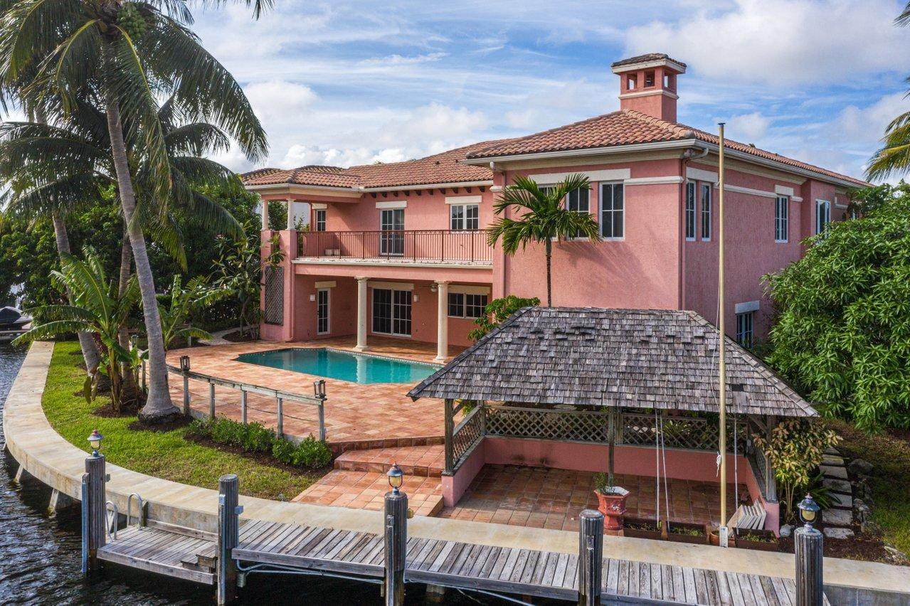 570 Phillips Drive - Photo 1