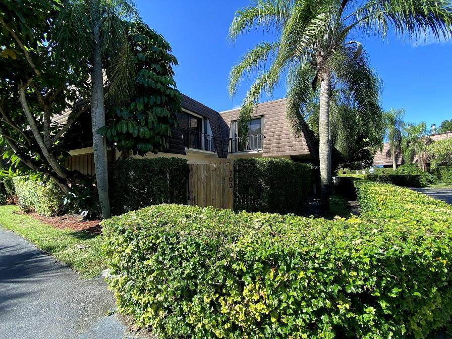 702 Miramar Lane - Photo 1