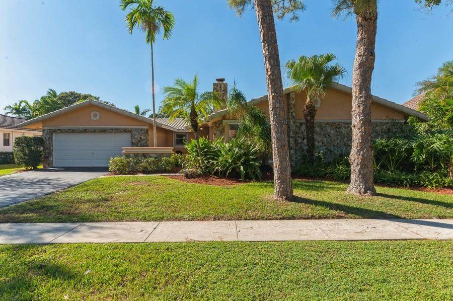 20789 Soneto Drive - Photo 1