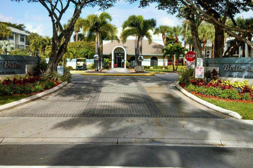 708 Executive Center Drive - Photo 1