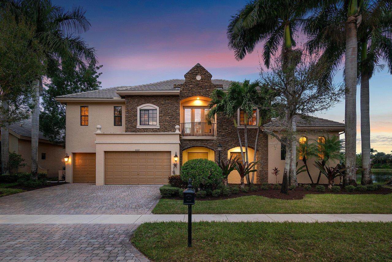 10509 Versailles Boulevard - Photo 1