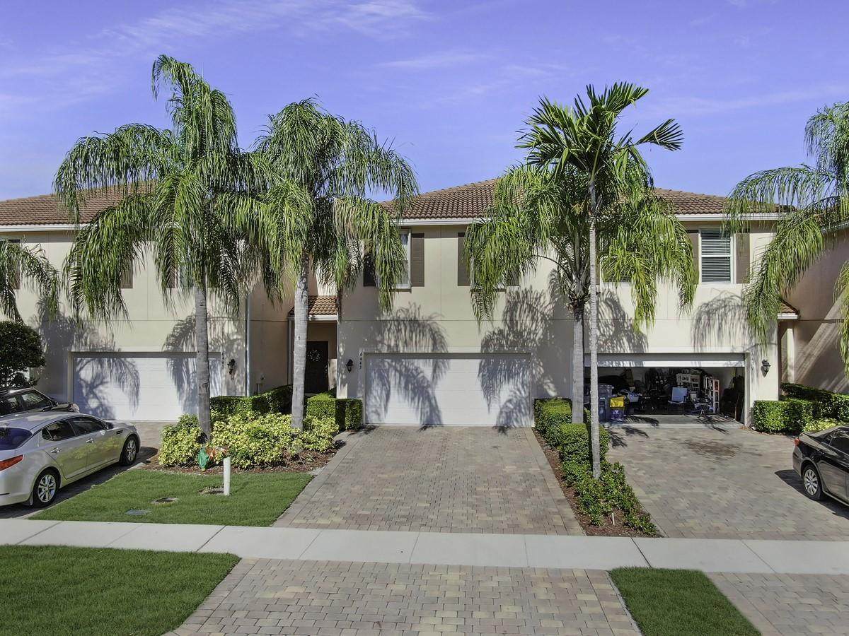 6443 Azura Lake Road - Photo 1