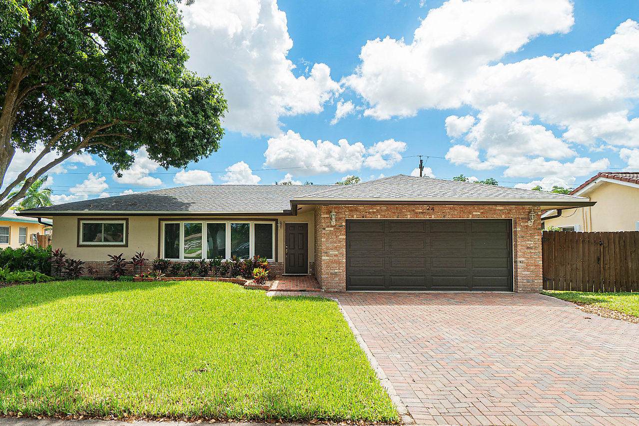 24 Burning Tree Lane - Photo 1
