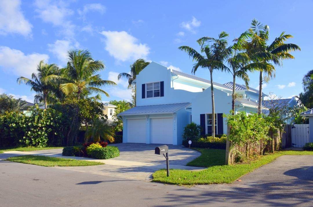 110 10th Street - Photo 1