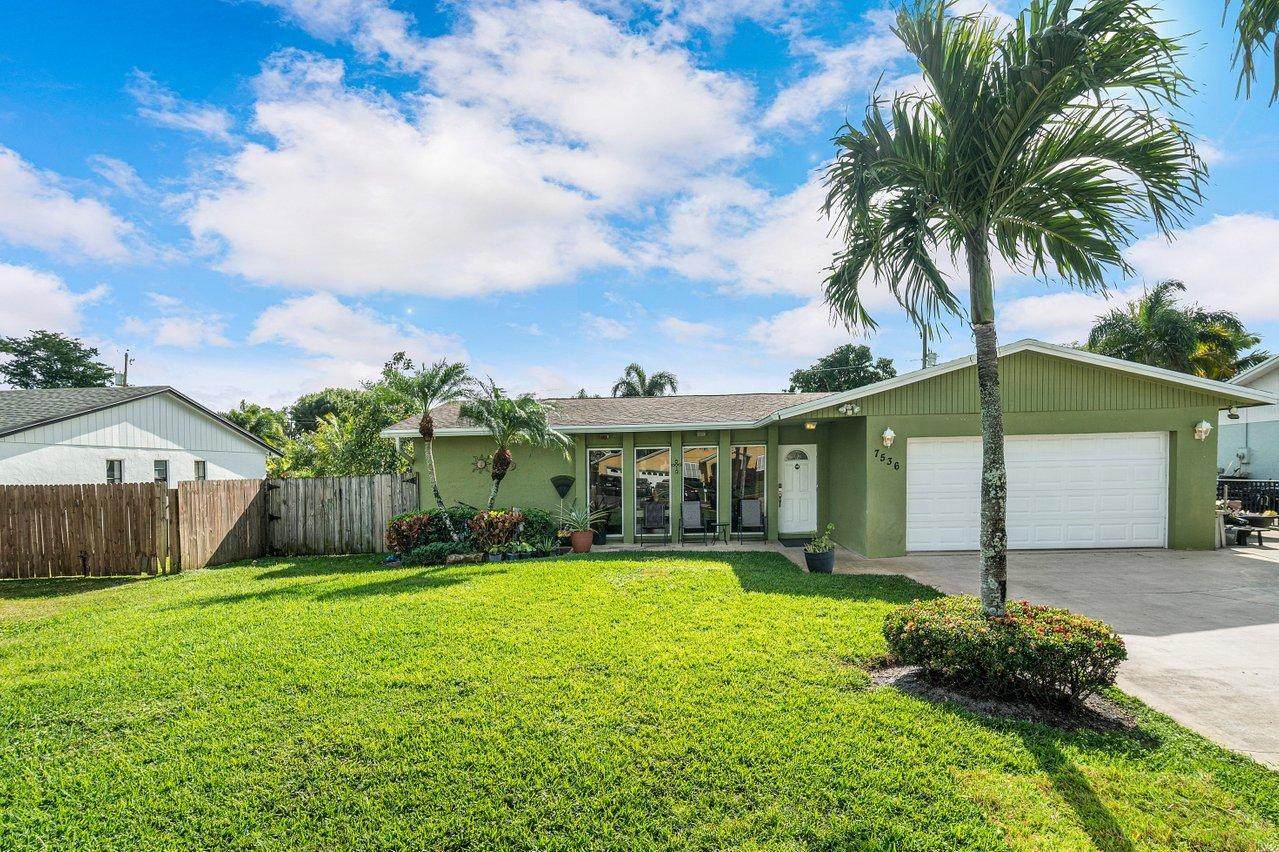 7536 Cocoanut Drive - Photo 1